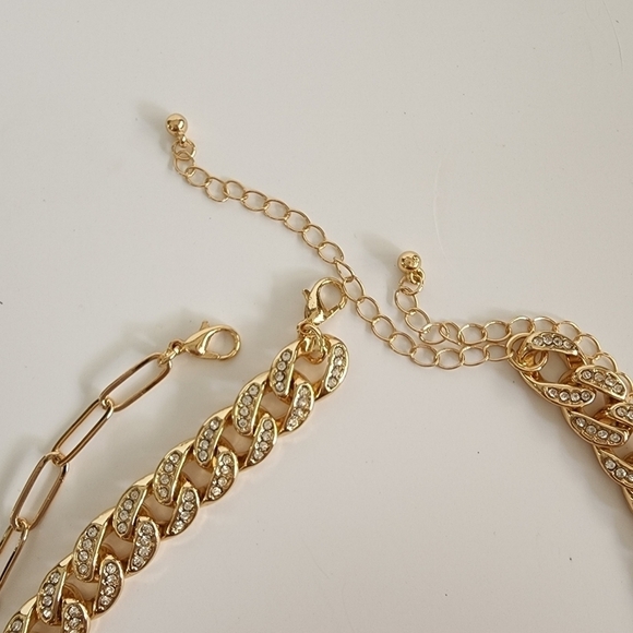 NEW Duble Rhinestone Gold Chain Butterfly Necklace Set - Picture 6 of 10